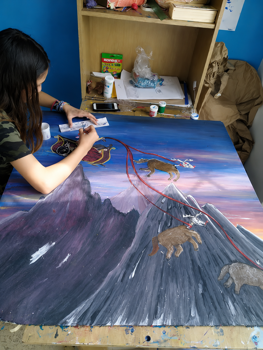 Estudiante de pintura en KIRU Escuela de Artes